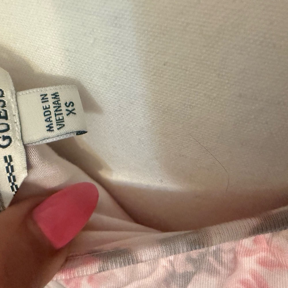 Guess Light Pink Floral Ruffle Top - Picture 5 of 7